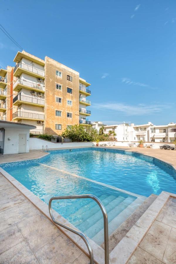 Pool Apartment Is-Swieqi Exteriör bild
