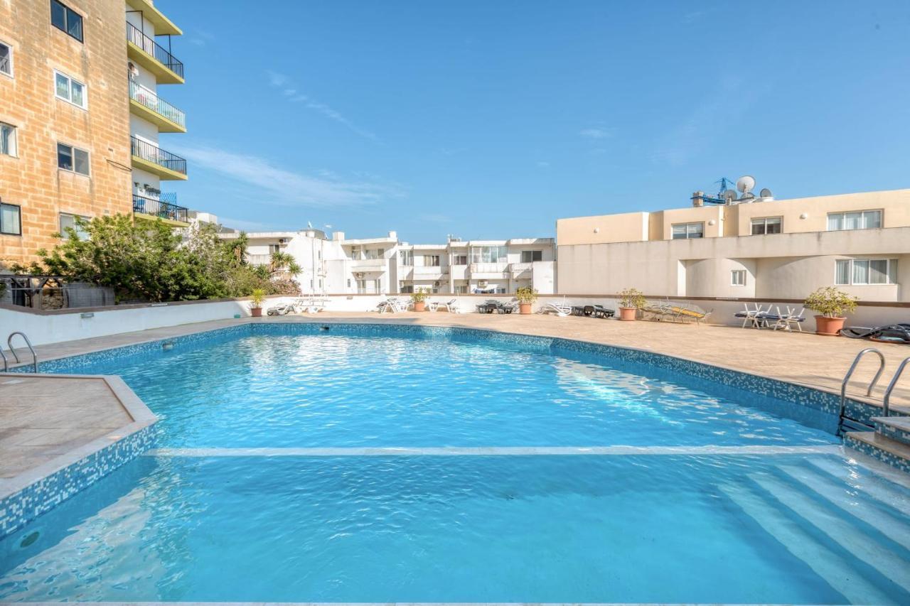 Pool Apartment Is-Swieqi Exteriör bild