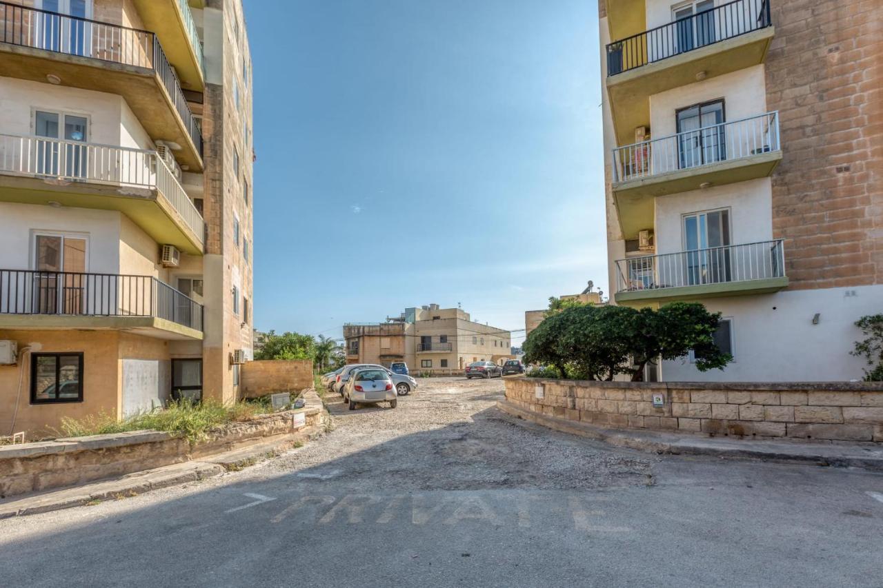 Pool Apartment Is-Swieqi Exteriör bild